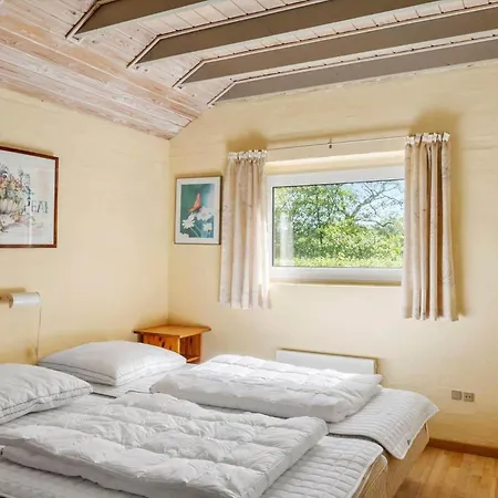 Sj296-hejls-ae-skovbryn-37 Semesterbostad